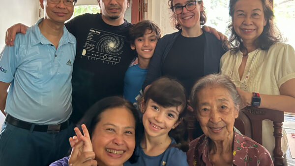 Frank Patinella's family in a group photo in Thailand.
