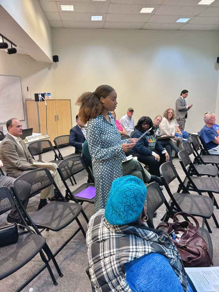 Veronica Dunlap testifies at a Baltimore County hearing on Council expansion.